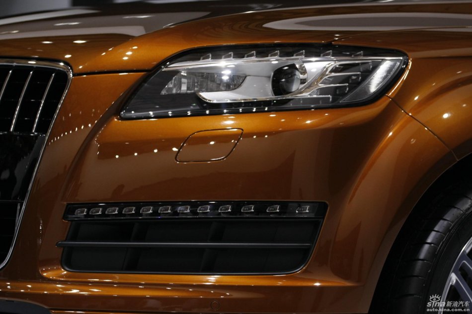 µQ7