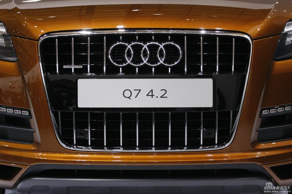µQ7