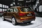 µQ7