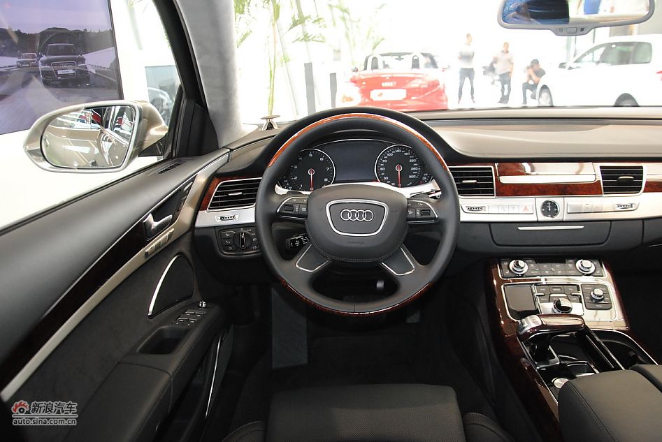 2011µA8L 6.3L FST W12