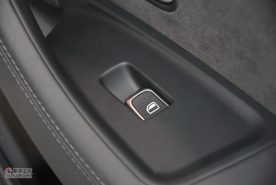 2011µA8L 6.3L FST W12