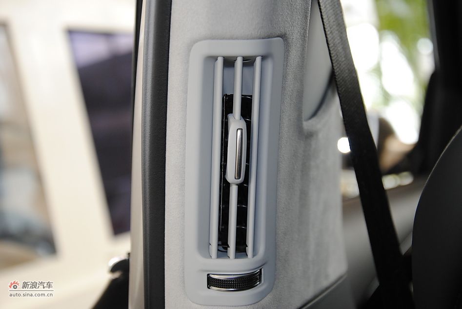 2011µA8L 6.3L FST W12