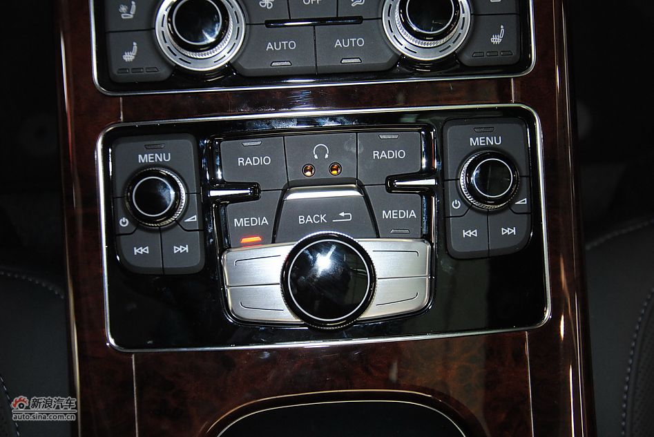2011µA8L 6.3L FST W12