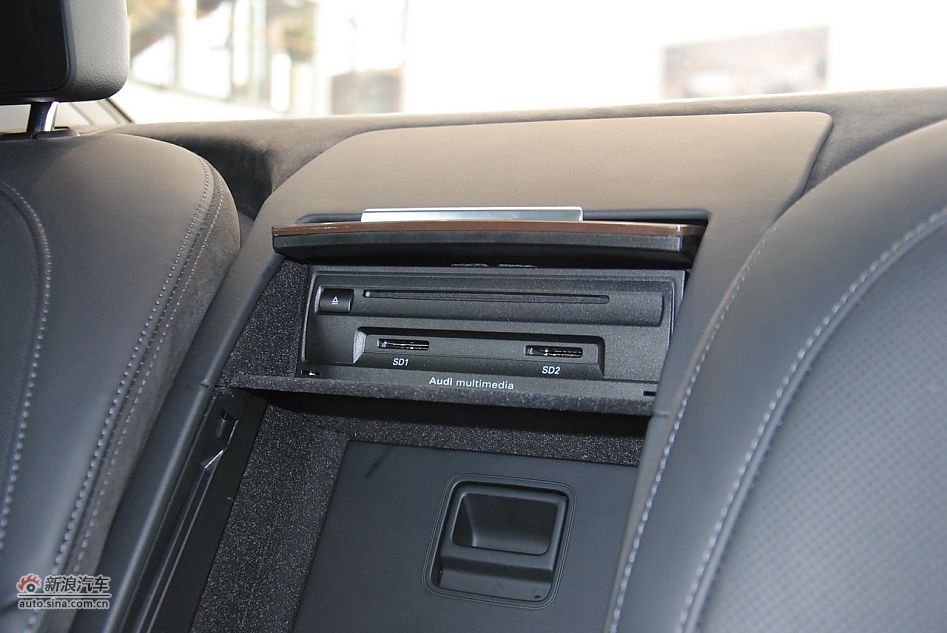 2011µA8L 6.3L FST W12