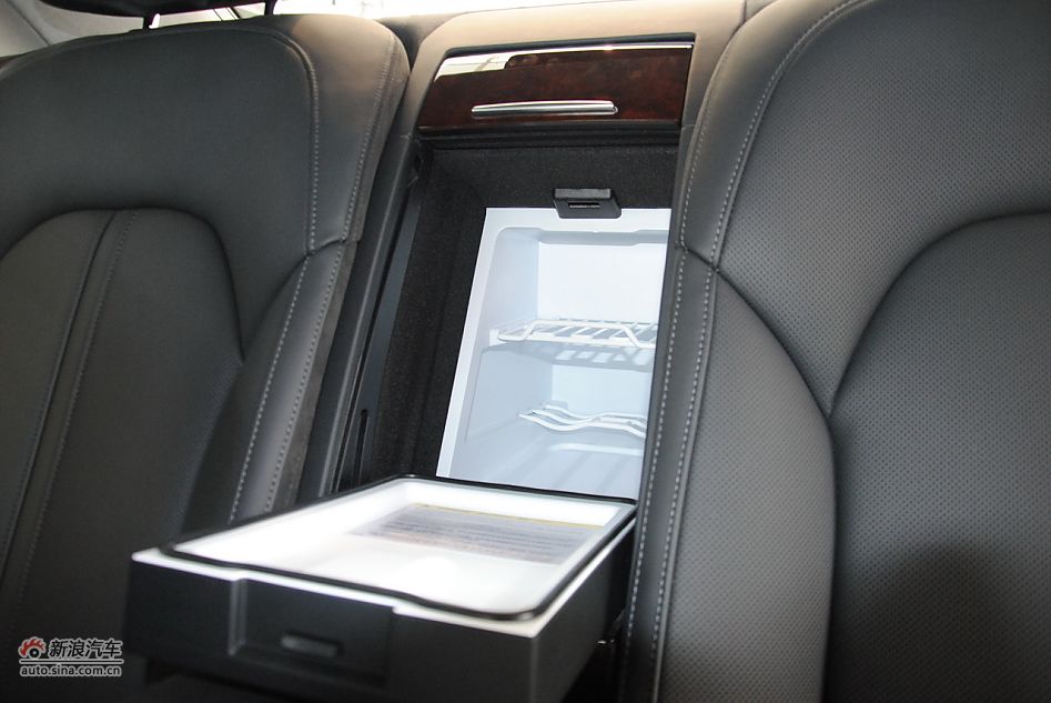 2011µA8L 6.3L FST W12