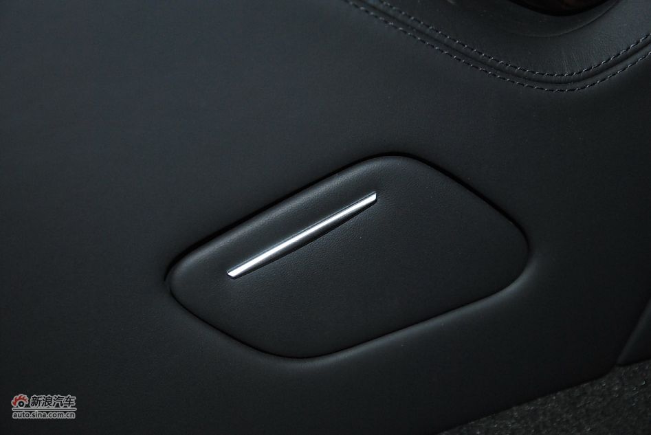 2011µA8L 6.3L FST W12