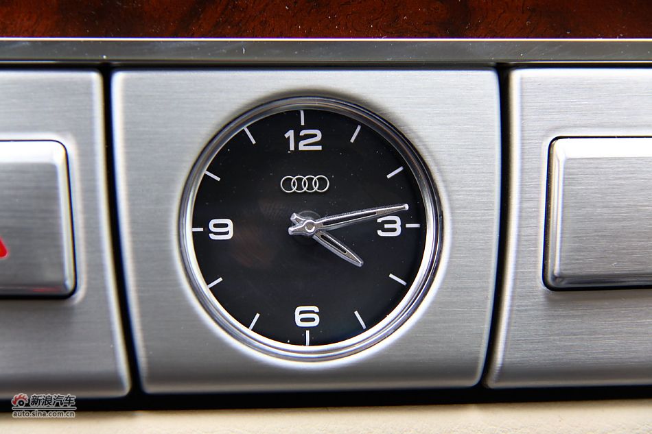 2011A8L