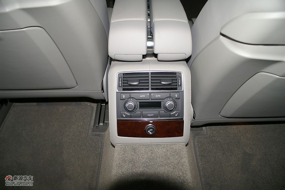 µA8L2.8FSI׼