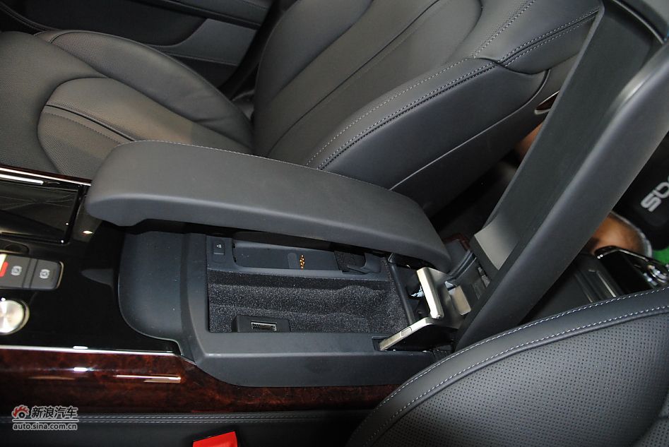 2011µA8L 6.3L FST W12