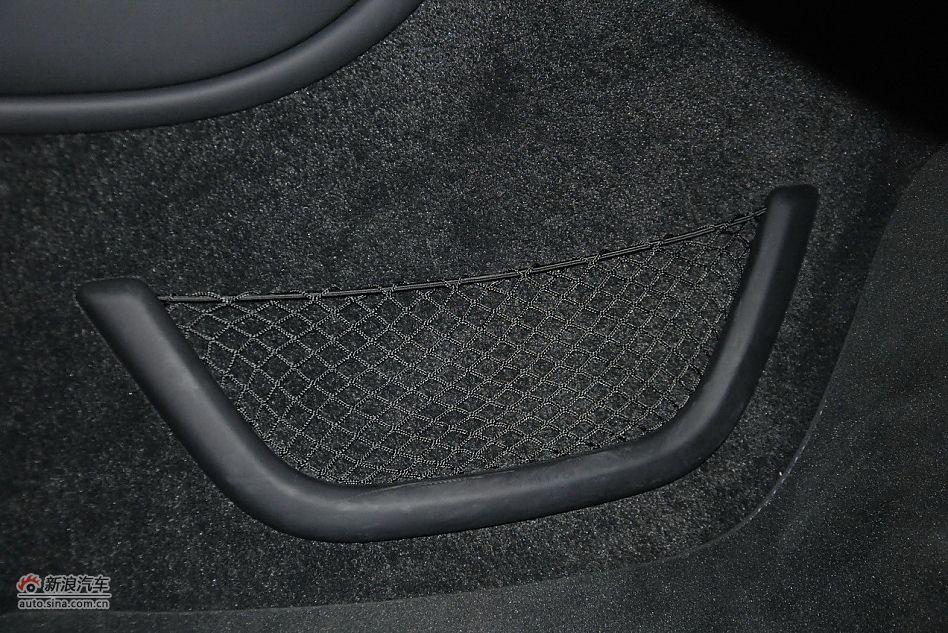 2011µA8L 6.3L FST W12