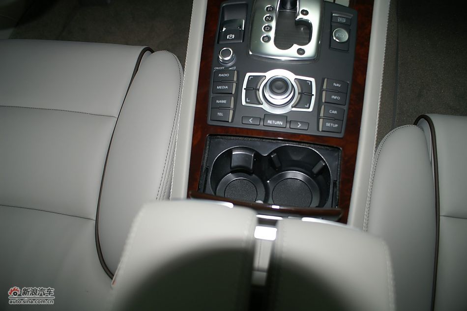 µA8L2.8FSI׼