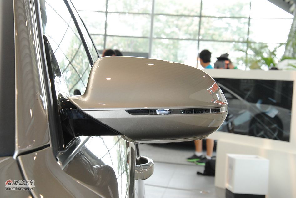 2011µA8L 6.3L FST W12