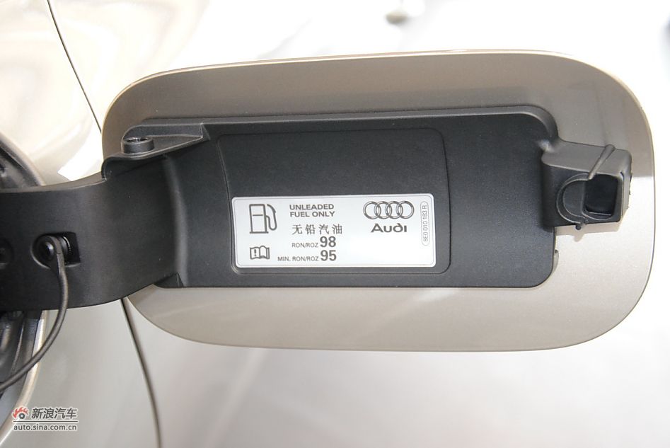 2011µA8L 6.3L FST W12