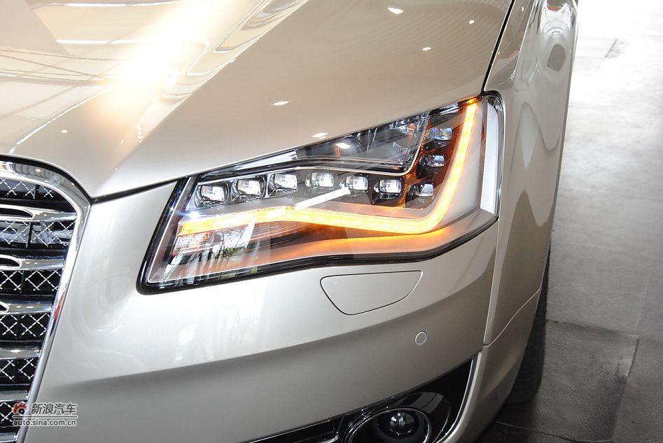 2011µA8L 6.3L FST W12