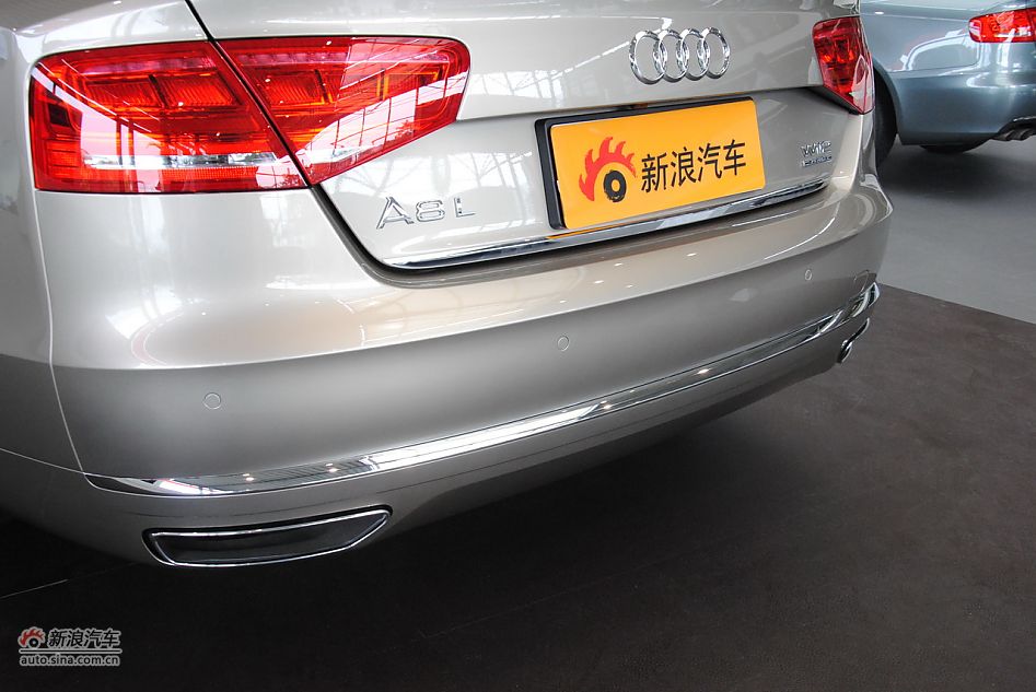 2011µA8L 6.3L FST W12