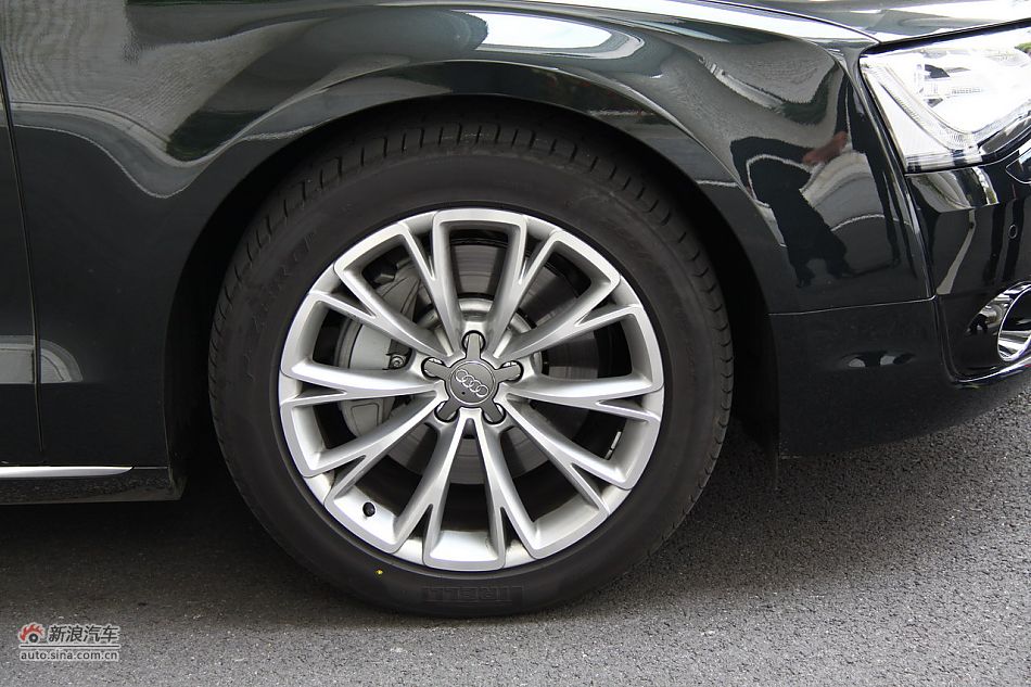 2011A8L