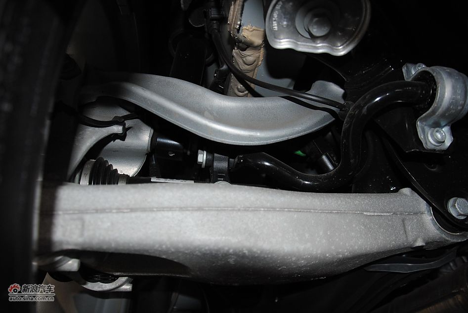 2011µA8L 6.3L FST W12