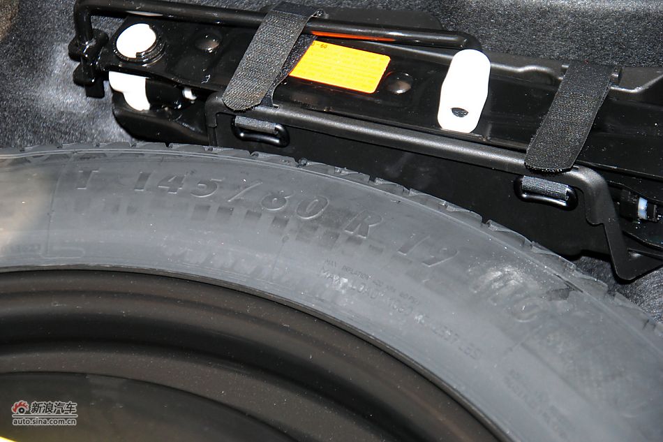 2011µA8Lʵ