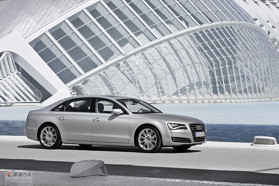 2011µA8L W12ٷͼ