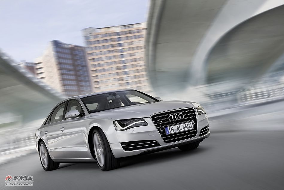 2011µA8L W12ٷͼ
