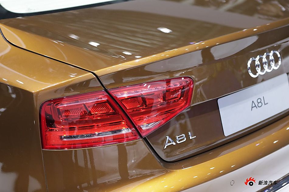 µA8L