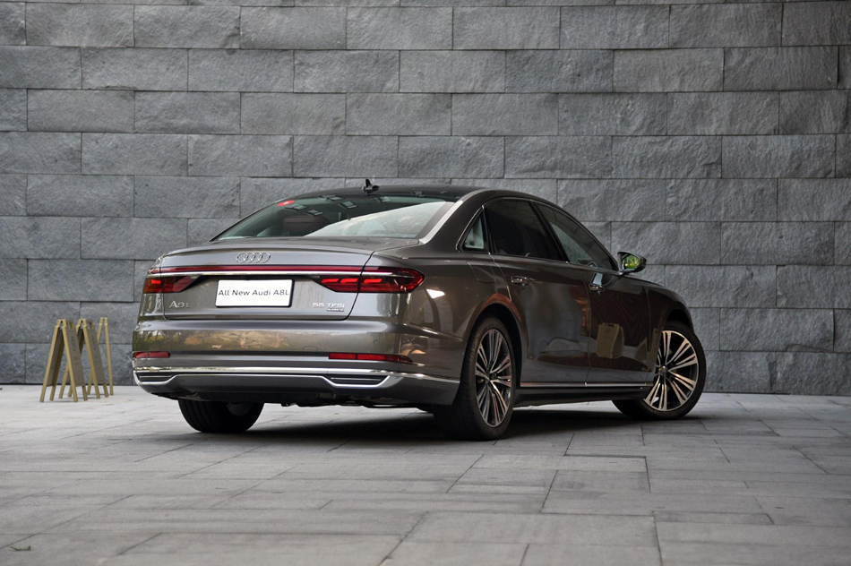 2018 A8L 55 TFSI quattro 