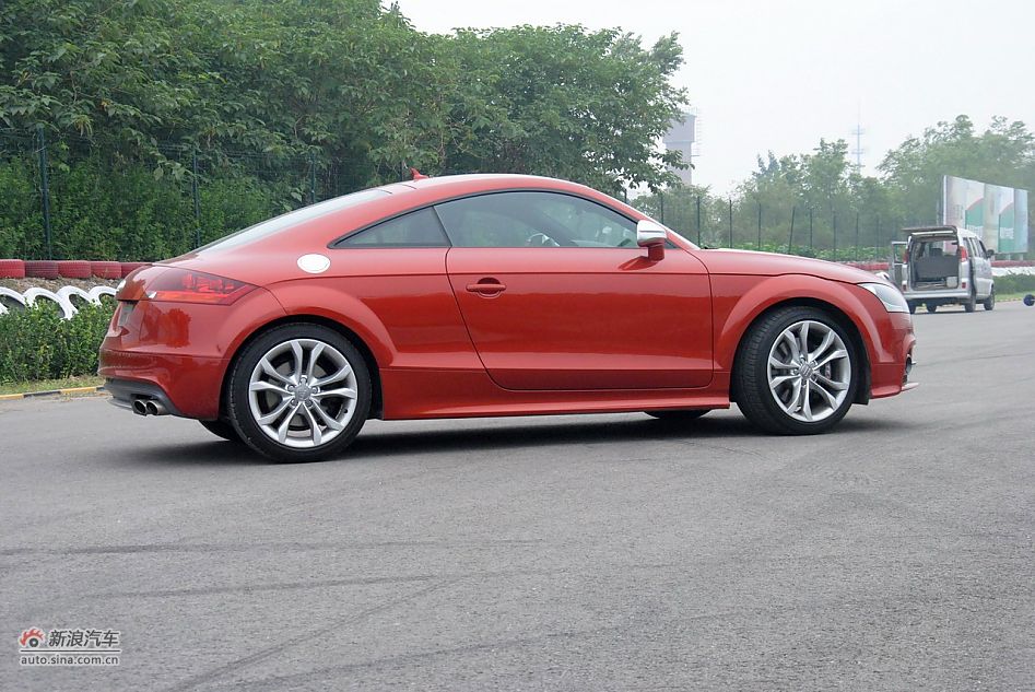 2011TTS Coupe