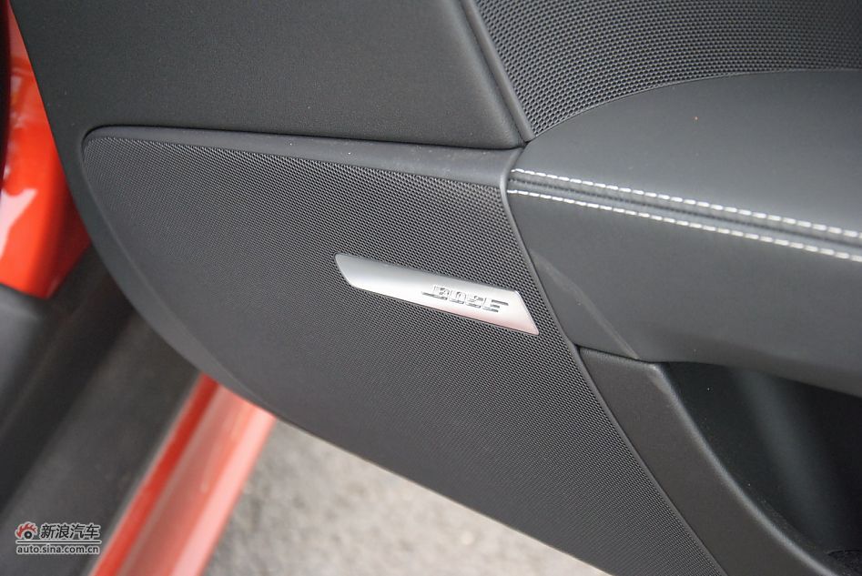 2011TTS Coupeμ