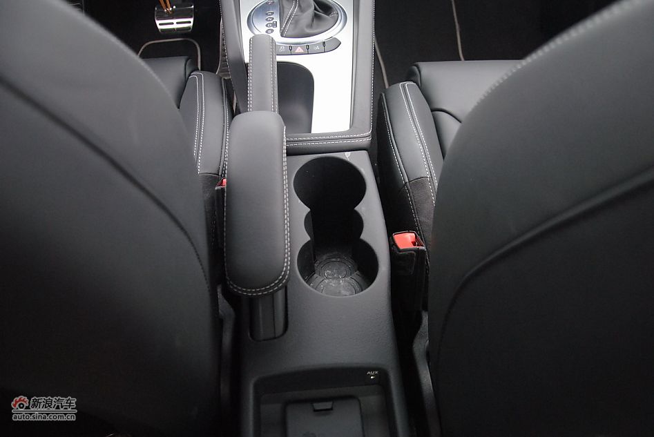 2011TTS Coupeμռ