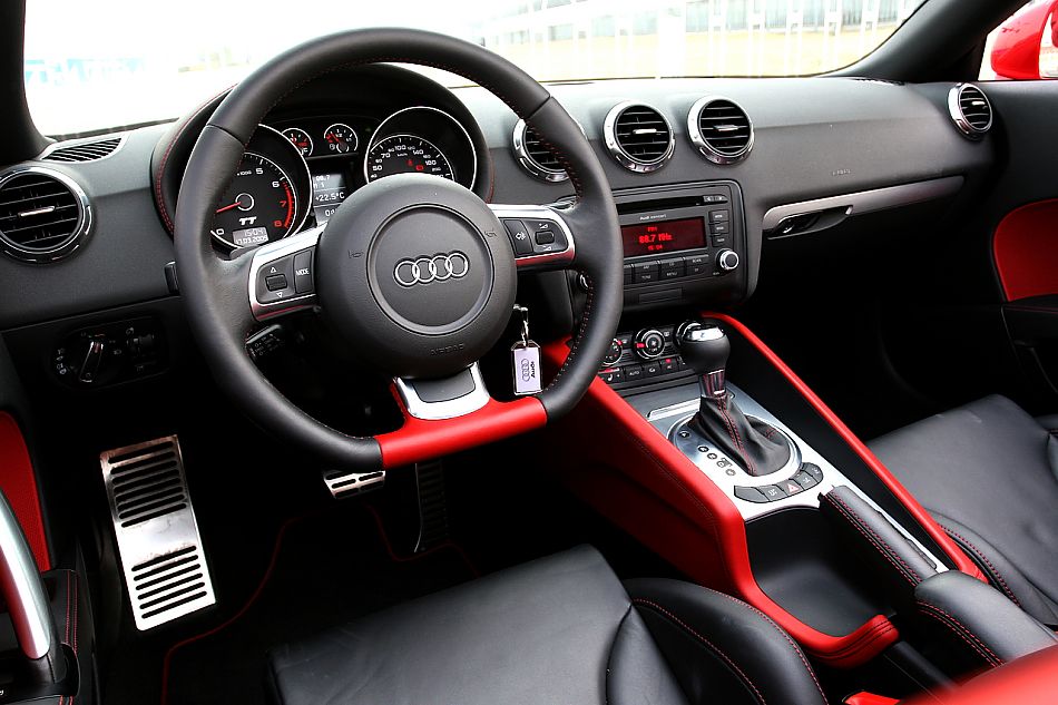 TT Roadsterܳͼ