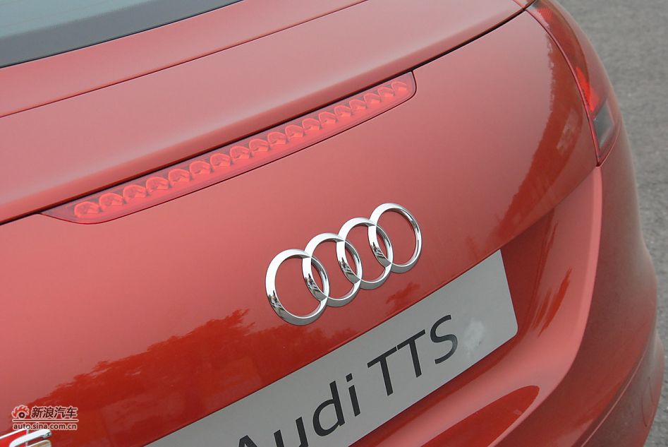2011TTS Coupeϸ