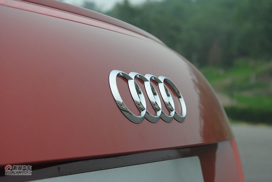 2011TTS Coupeϸ