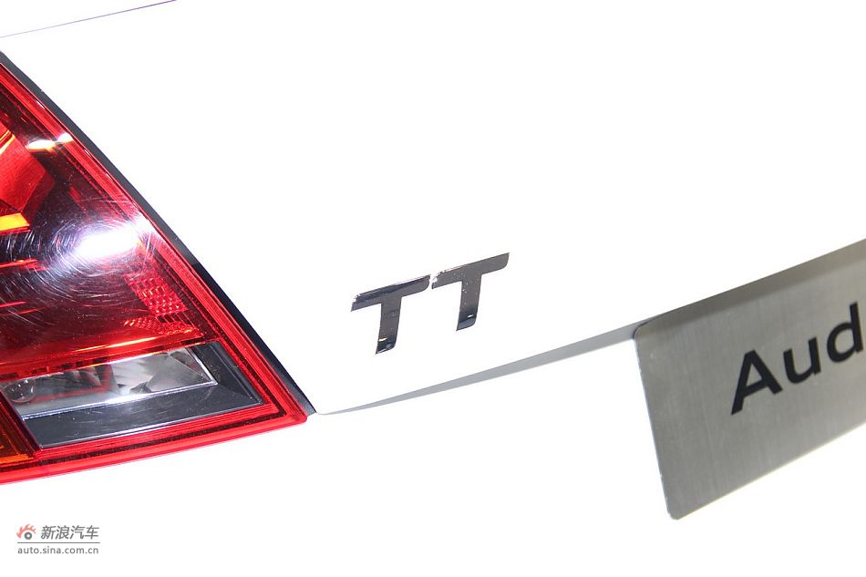 µTT Roadster