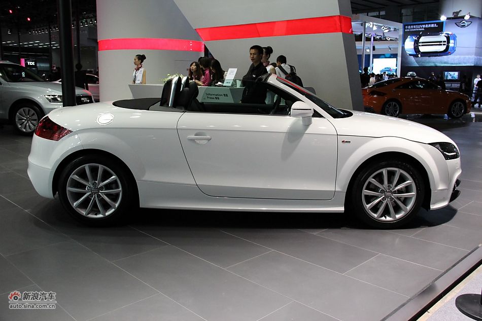 µTT Roadster