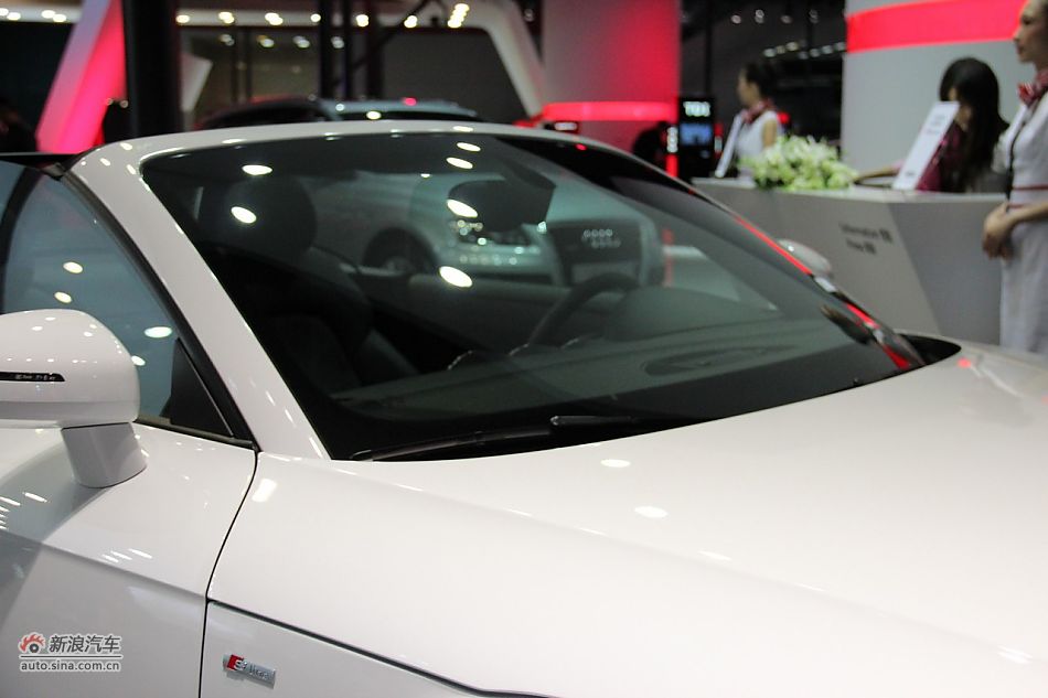 µTT Roadster