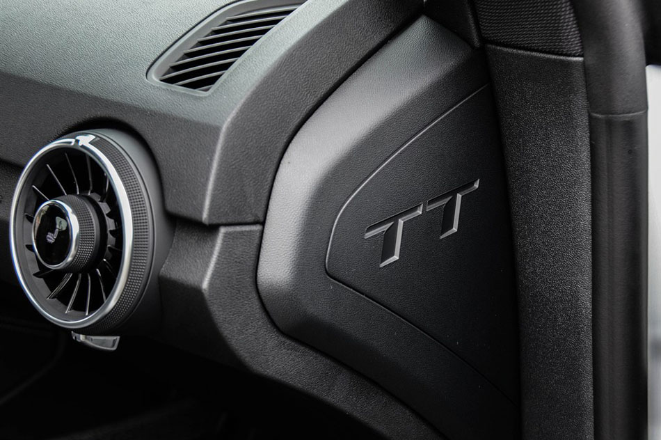 2015 TT Coupe 45 TFSI quattro 