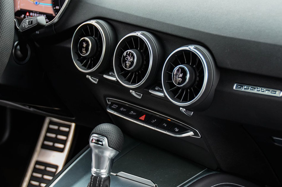 2015 TT Coupe 45 TFSI quattro 