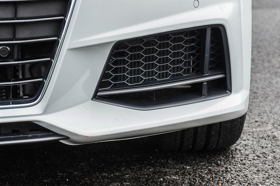 2015 TT Coupe 45 TFSI quattro ϸ