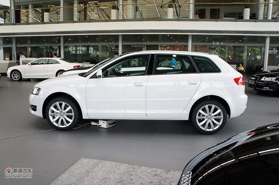 2012µA3