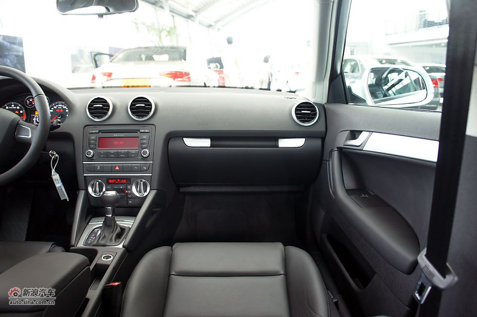 2012µA3