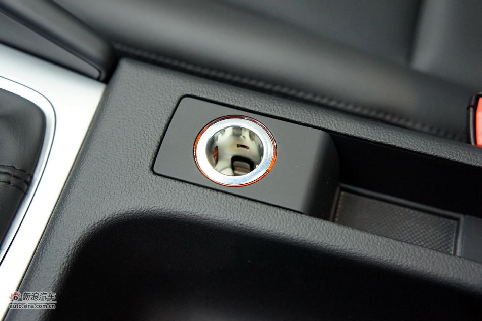 2012µA3