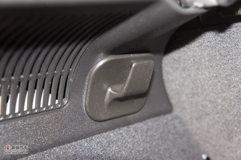 2012µA3