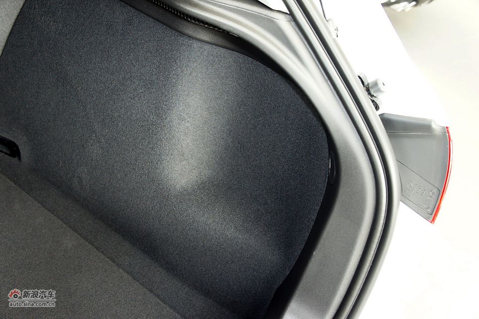 2012µA3