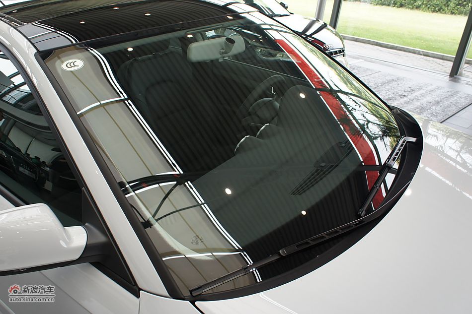 2012µA3