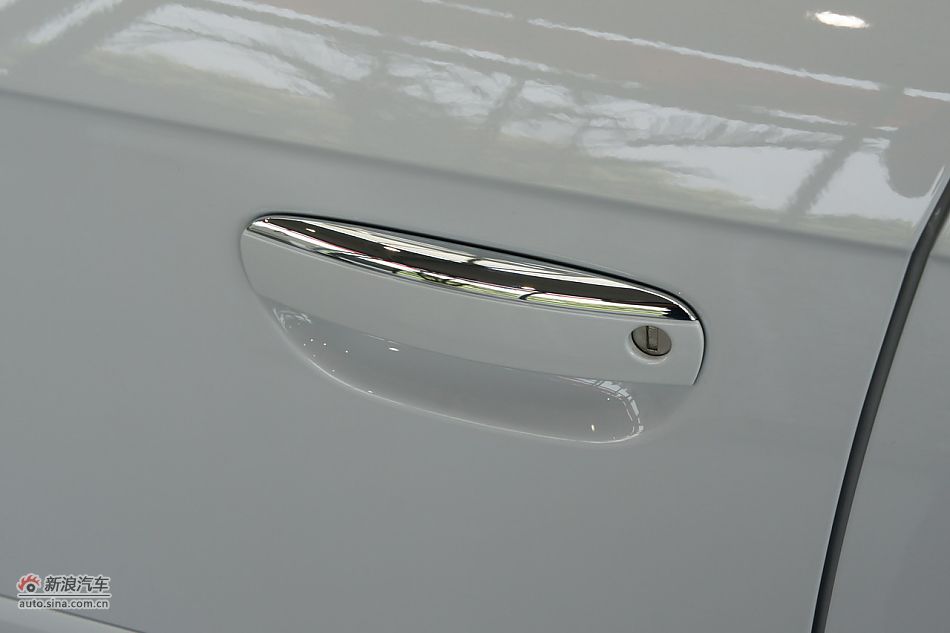 2012µA3