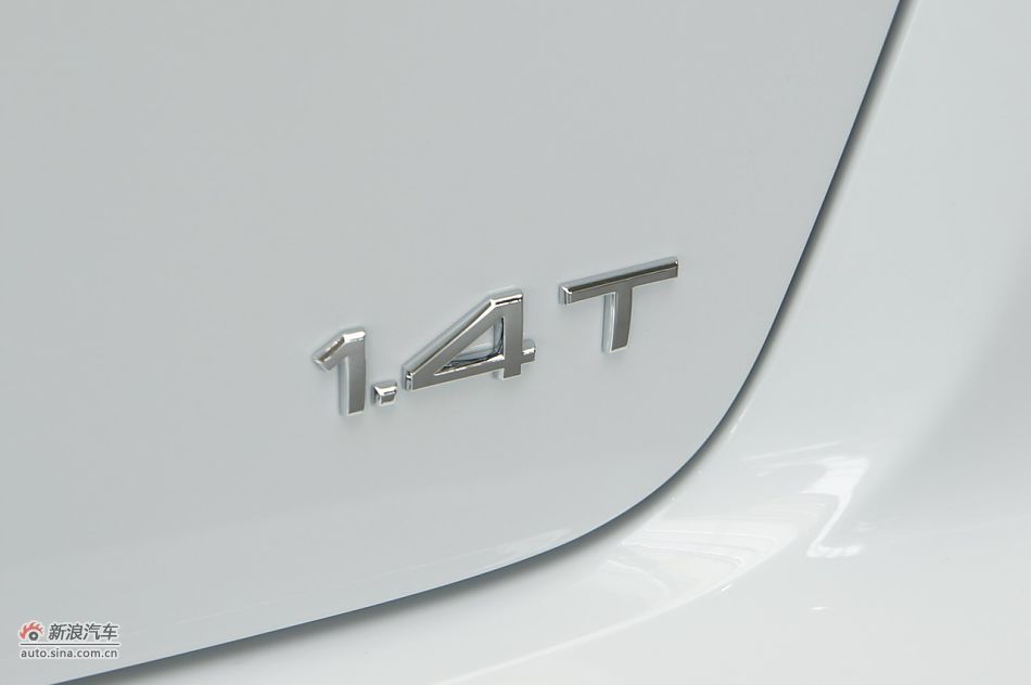 2012µA3
