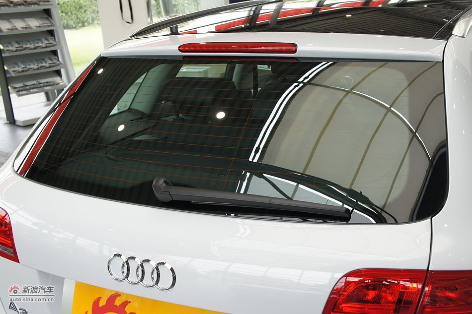 2012µA3
