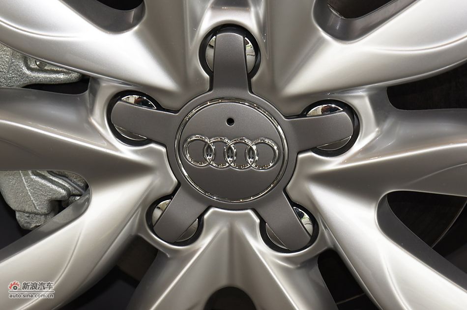 2012µA3