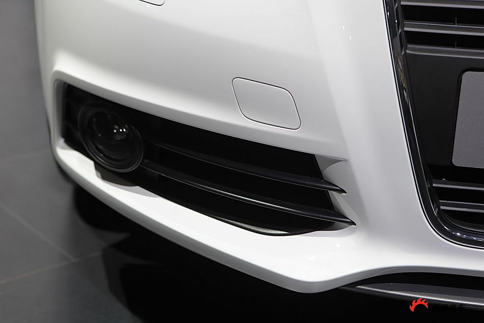 µA3 1.8T