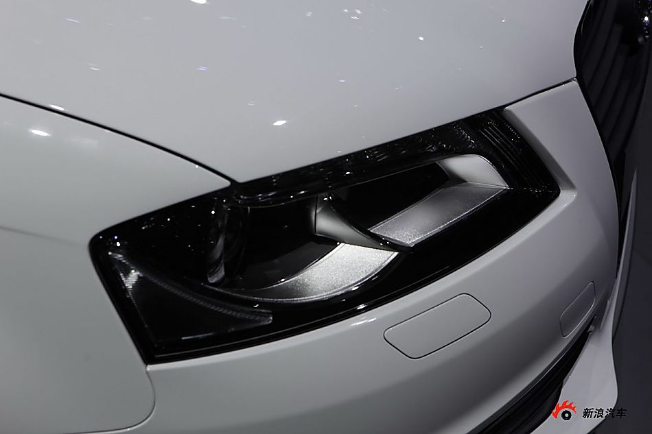 µA3 1.8T